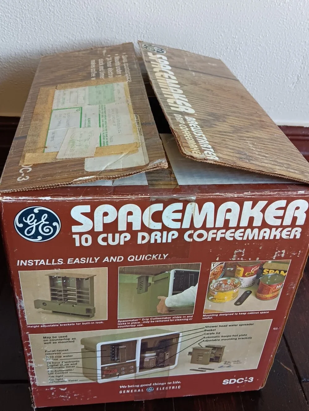 1980s GE Spacemaker Drip Coffeemaker, 80s Under Cabinet Mount Coffee Pot, In Box